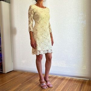 No tag ,don’t remember the brand, cream gold floral lace, 3/4 sleeves mini dress